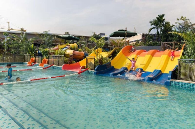 From Kuala Lumpur: SplashMania Waterpark Ticket & Transfer - A Deep Dive into the Tour Itinerary and Experience