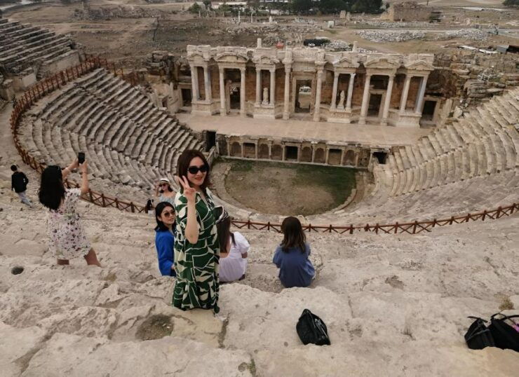From Kusadasi: Private Daily Pamukkale Tour (With Lunch) - Guided Tour Highlights and Inclusions