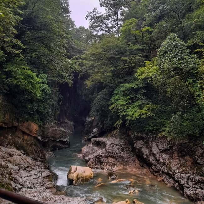 From Kutaisi to Martvili canyon and Prometheus Caves - FAQs