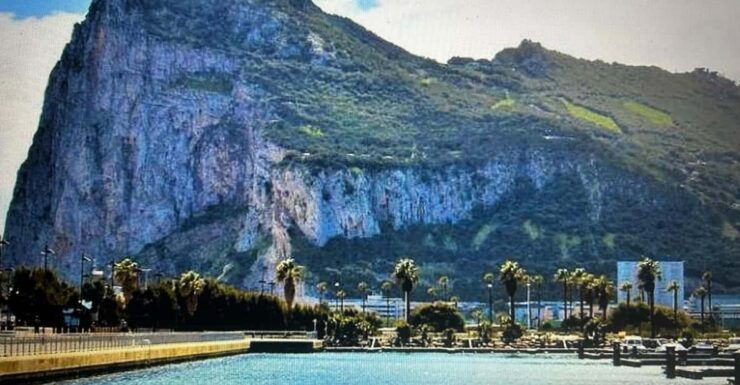 From La Cala/Marbella/Estepona: Gibraltour Tour With Monkey Rock and Shopping - Good To Know