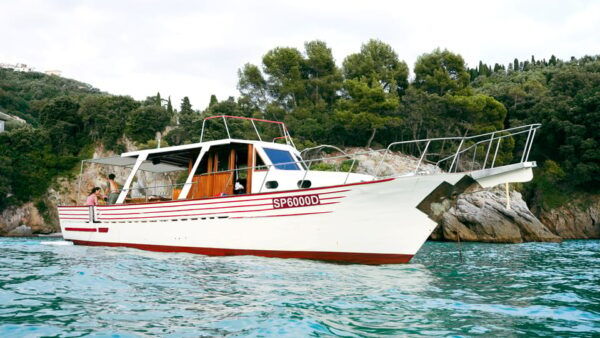 From La Spezia: Portovenere and the Islands Boat Experience - Frequently Asked Questions