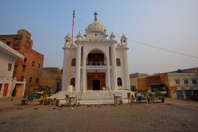 From Lahore 3 Days 3 Nights Enchanted West Punjab Tour - FAQs