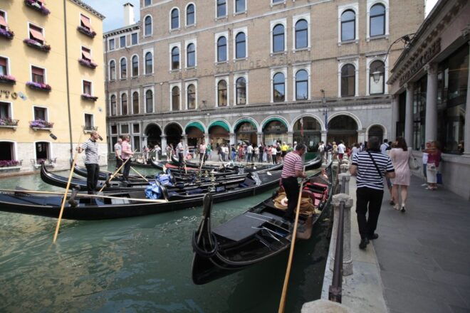 From Lake Garda: Venice Full-Day Tour (from August 1st) - Itinerary Highlights