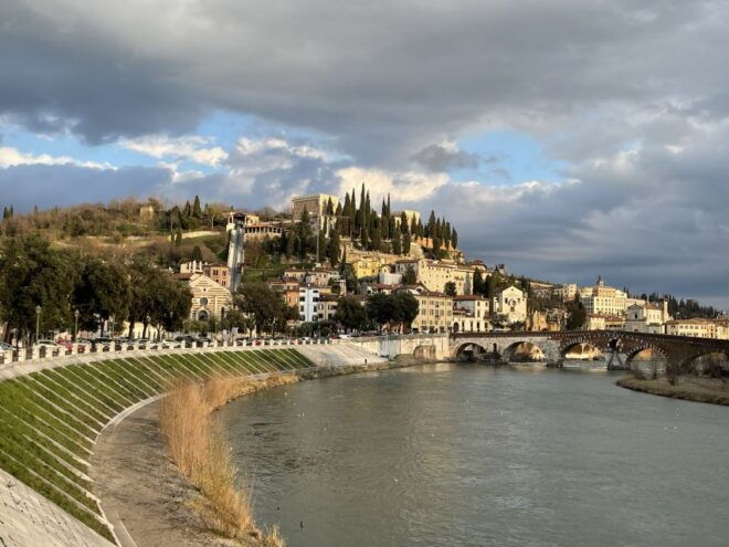 From Lake Garda: Verona Full-Day Bus Tour - Meeting Points