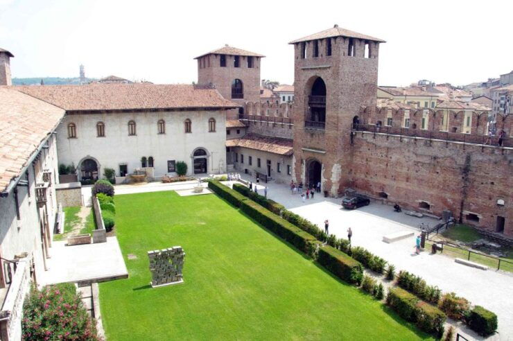 From Lake Garda: Verona Full-Day Tour - Tour Details