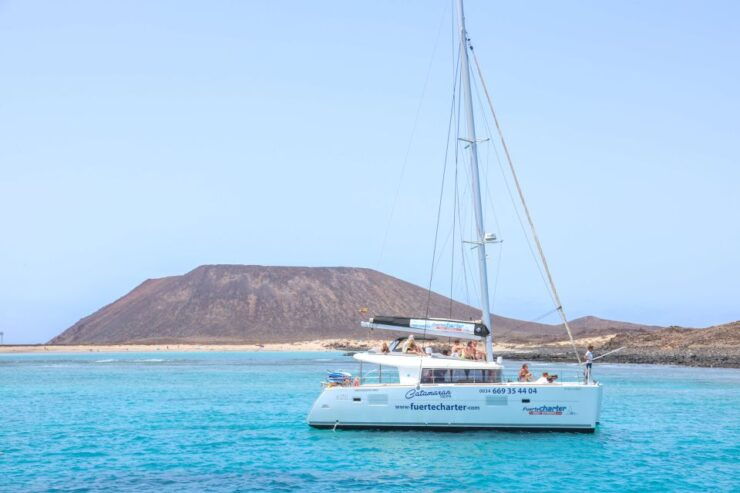 From Lanzarote: Lobos Island and Fuerteventura Day Cruise - Booking Details