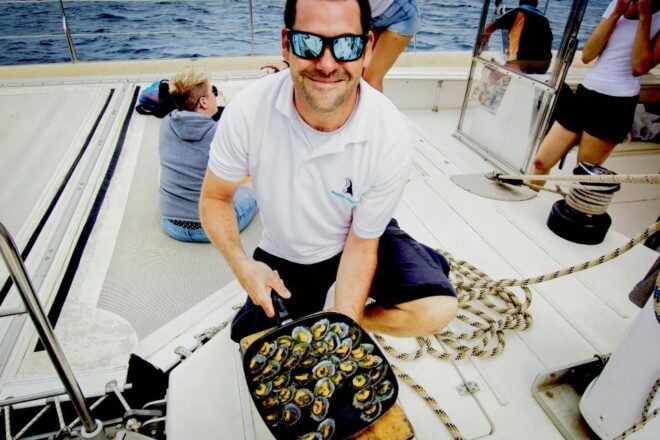 From Lanzarote: Sailing Day Trip Around La Graciosa - Review Summary