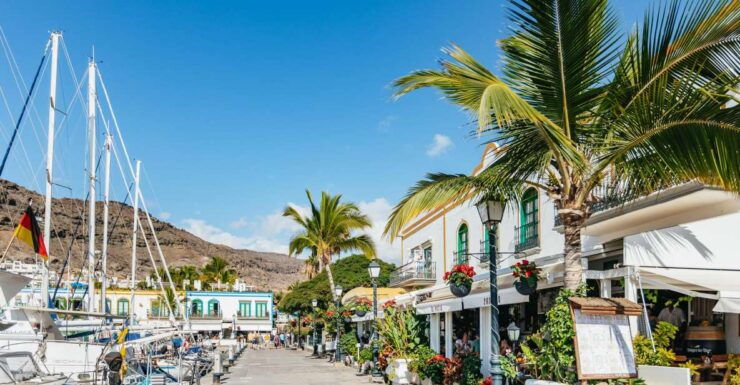 From Las Palmas: Treasures of Gran Canaria Day Tour - Tour Duration and Languages