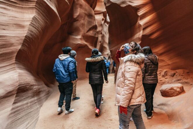 From Las Vegas: Antelope Canyon & Horseshoe Bend Tour - Itinerary and Sightseeing