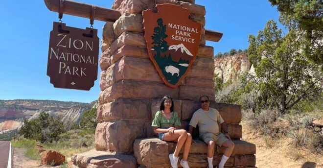 From Las Vegas: Bryce Canyon & Zion National Park Day Trip - Visitor Center and Checkerboard Mesa at Zion