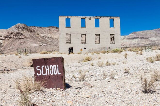 From Las Vegas: Death Valley & Rhyolite Ghost Town Day Trip - Pickup and Transportation