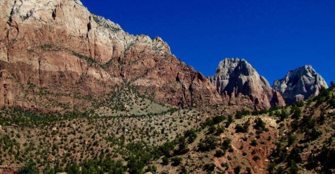 From Las Vegas: Private Group Tour to Zion National Park - Highlights at Zion National Park