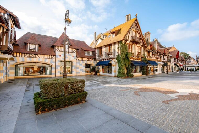 From Le Havre: Deauville and Honfleur Private Day Trip - Whats Included