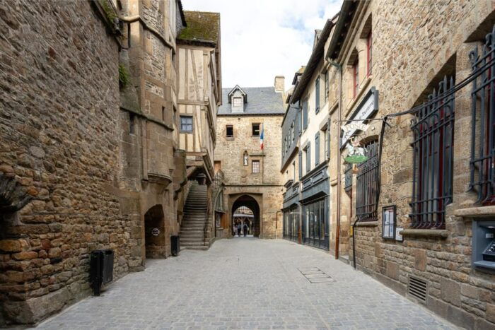 From Le Havre: Mont St Michel Private Excursion - Accessibility Information