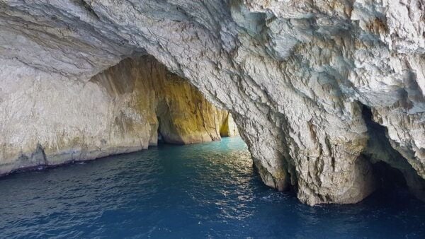 From Lefkimmi: Paxos, Antipaxos & Blue Caves Boat Tour - The Sum Up