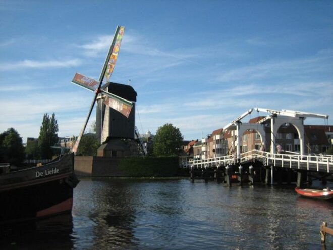 From Leiden City: Kaag Lakes Windmill Cruise - Full Description