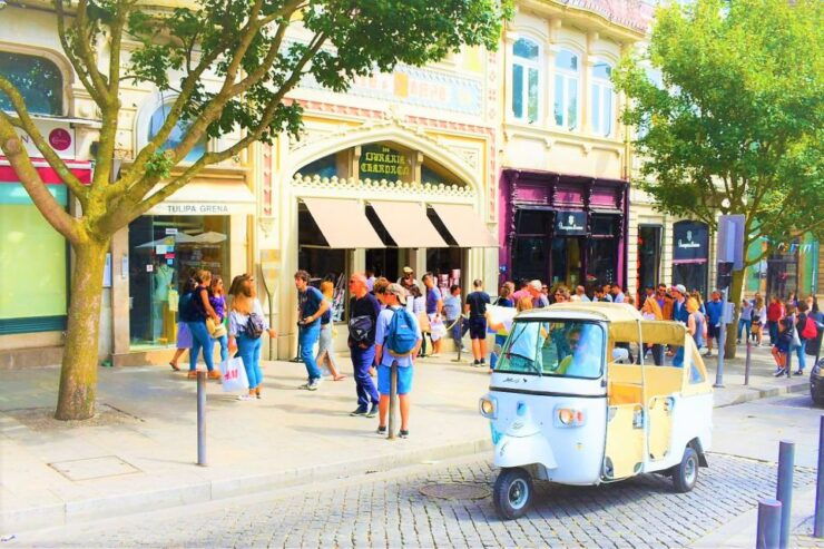 From Leixões: Private Porto Historic Center Tuk Tuk Tour - Experience Highlights