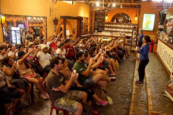 From Lima: Full Day Paracas - Huacachina - Lunch and Free Time