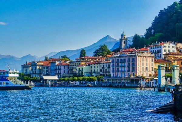 From Linate Airport : Private 1-Way Transfer to Como - Reservation & Cancellation