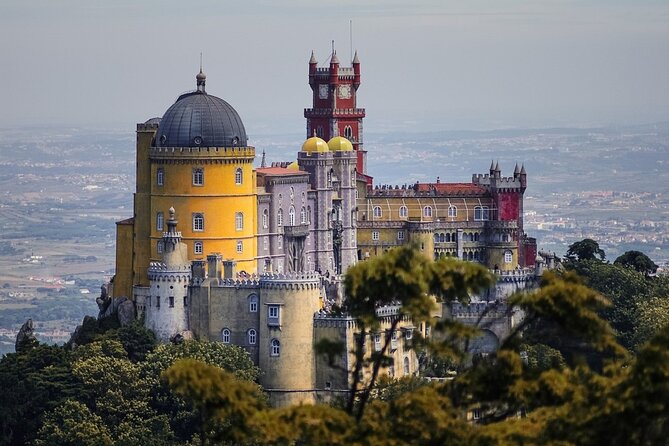 From Lisboa: Sintra, Cabo Da Roca & Cascais Private Full Day Tour - Hotel Pickup and Drop-off