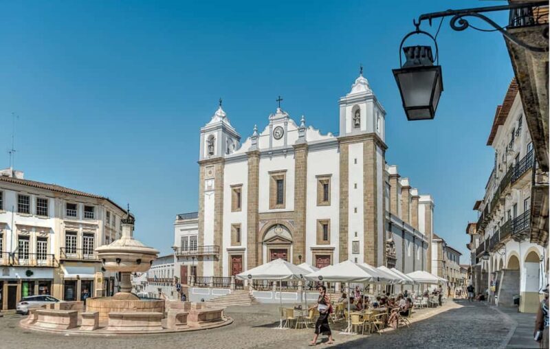 From Lisbon: Évora, Chapel of Bones & Cork Experience Tour - A Closer Look at the Tour