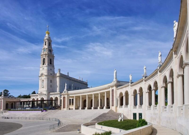 From Lisbon: Fátima and Óbidos Private Day Trip - Good To Know