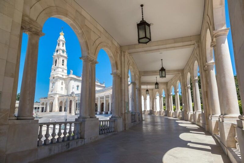 From Lisbon: Fátima and Óbidos Private Day Trip - What Makes This Tour Stand Out?
