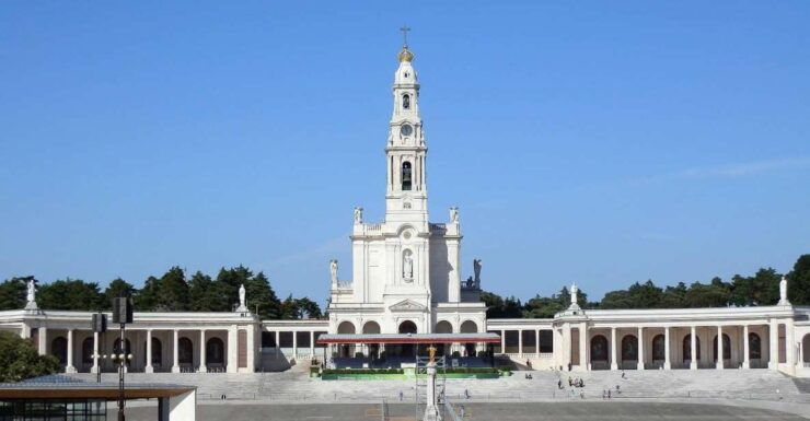 From Lisbon: Fátima, Nazaré and Óbidos Day Trip - Highlights and Inclusions