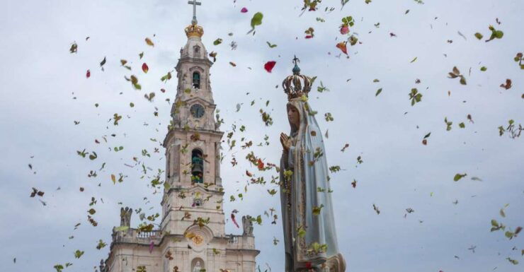 From Lisbon: Fátima, Nazaré & Óbidos Full-Day Private Tour - Tour Details