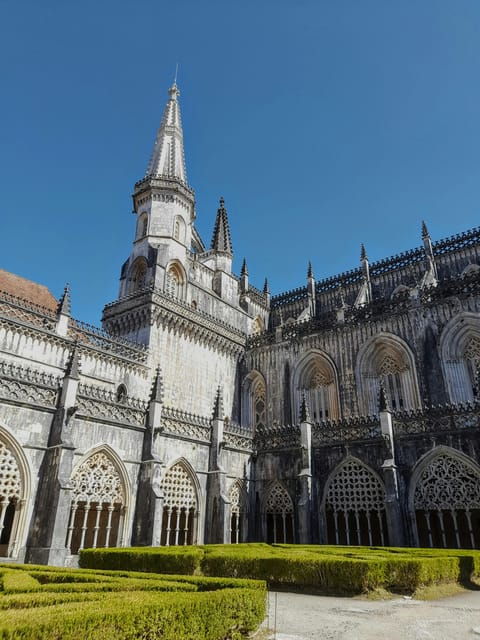 From Lisbon: Fátima, Nazaré & Óbidos with a Local Guide - Good To Know