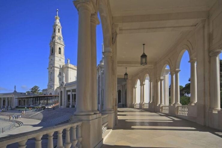 From Lisbon: Fátima, Nazaré & Sintra - Charms of Portugal - Good To Know