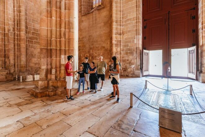 From Lisbon: Fatima, Obidos, Batalha and Nazaré Group Tour - Participant Information and Reviews