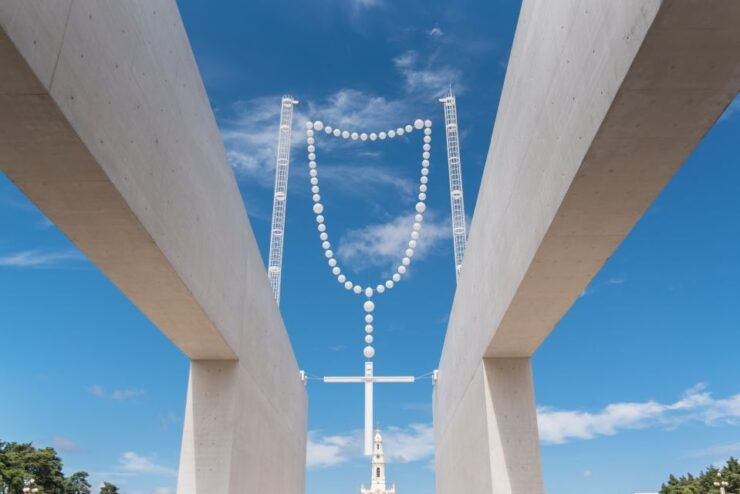 From Lisbon: Fátima Self-Guided History Tour - Activity Details
