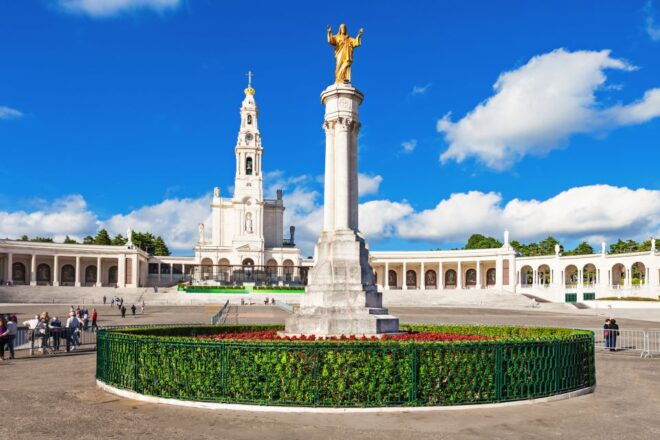 From Lisbon: Fátima Self-Guided History Tour - Inclusions