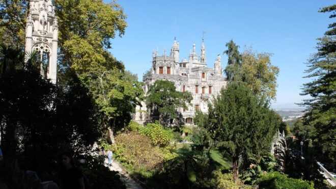 From Lisbon: Full-Day Guided Tour to Sintra - Important Information