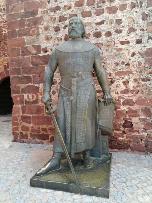 From Lisbon: Lagos Day Trip with Silves Stop - The Itinerary: Step-by-Step