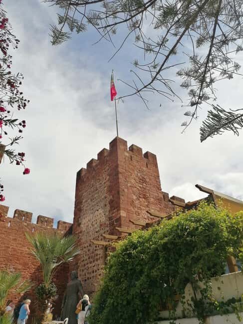 From Lisbon: Lagos Day Trip with Silves Stop - Practical Considerations