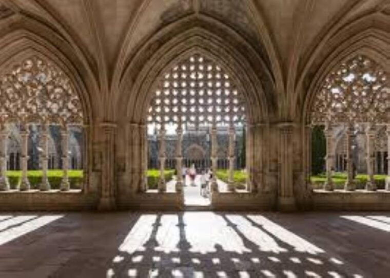 From Lisbon: Medieval Tour, Batalha, Tomar, Alcobaça, Óbidos - In Summary