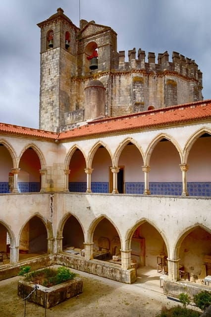 From Lisbon: Privat Knights Templar Castle & Tomar Day Trip - Exploring the Knights Templar with a Private Day Trip from Lisbon