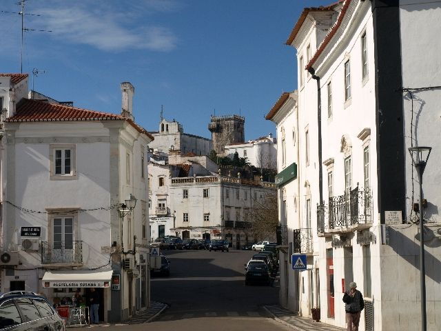From Lisbon: Private 9-Hour Tour of Évora and Estremoz - Tour Highlights