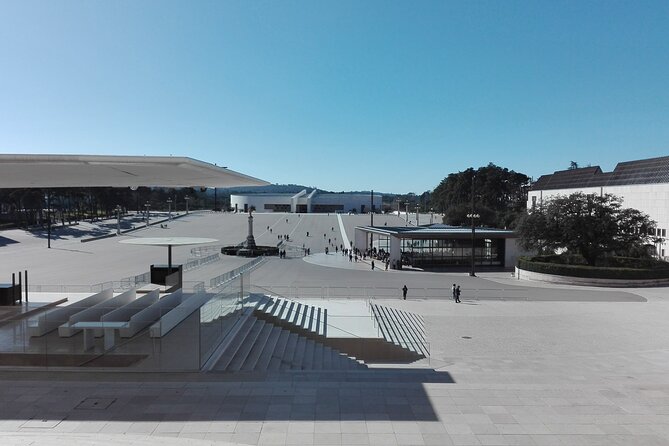 From Lisbon: Private Tour Fátima, Batalha, Nazaré, Óbidos - Frequently Asked Questions