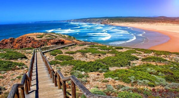 From Lisbon: Private Tour to Algarve With Hotel Pick up - Return Journey