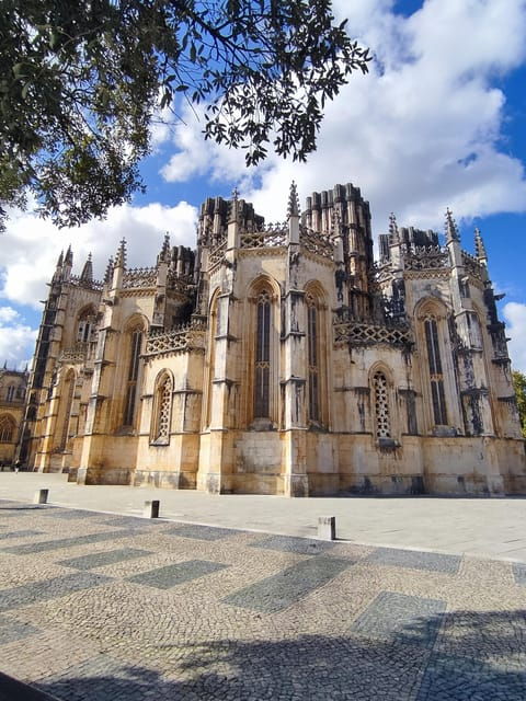 From Lisbon: Private tour to Óbidos, Nazaré, Fátima, Batalha and Alcobaça. - Batalha: Portugal’s Gothic Testament