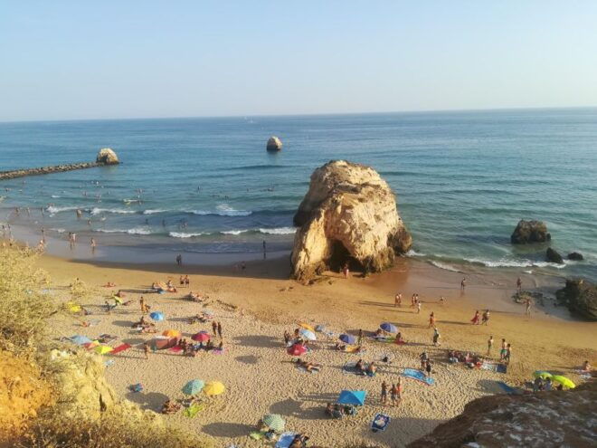 From Lisbon: Private Transfer to Lagos/Portimão/Carvoeiro - Frequently Asked Questions