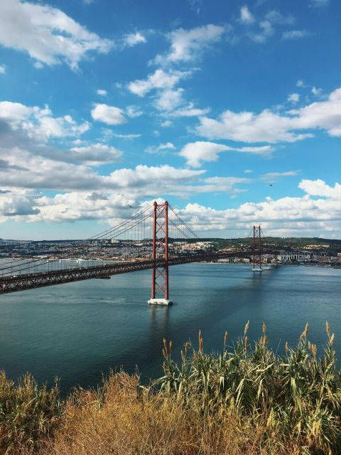 From Lisbon: Private Transfer to Porto - Itinerary