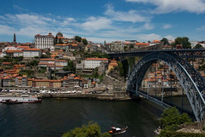 From Lisbon: Private Transfer to Porto - Customer Reviews