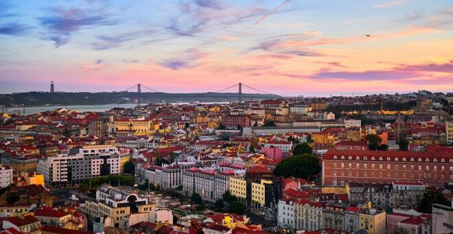 From Lisbon: Private Transfer to Porto With City Stops - Customer Reviews