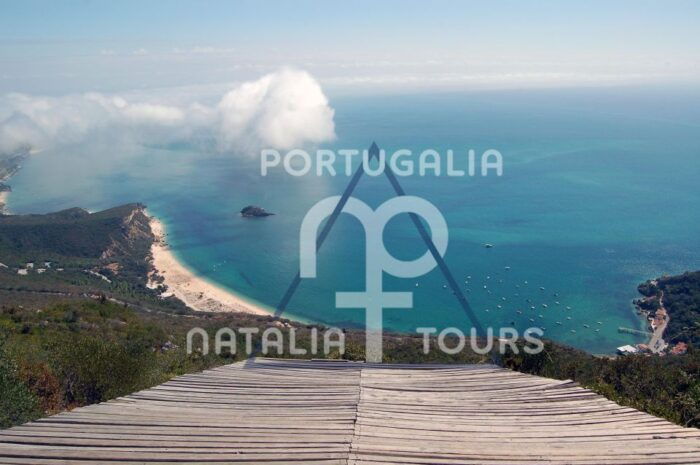 From Lisbon: Private Wine Tour with Wine & Cheese Tasting - End with Cristo Rei and Lisbon Views