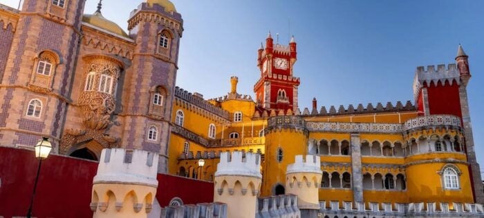 From Lisbon: Sintra, Cabo da Roca, & Cascais. Full-Day Trip - FAQ
