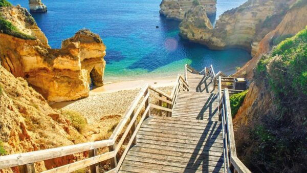 From Lisbon to Algarve Private Tour/Transfer and Drop off - Security and Luggage
